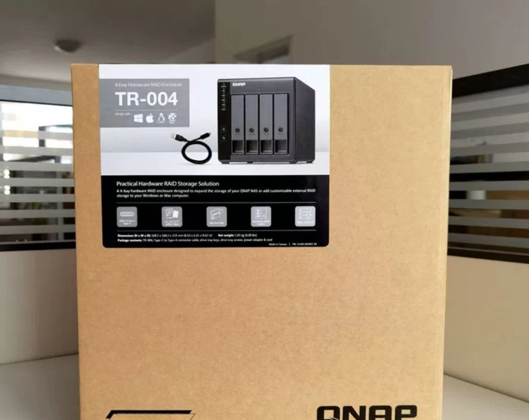 iHOF8mWls42 Полка расширения QNAP TR-004 для сетевого хранилища (без дисков) — изображение 1
